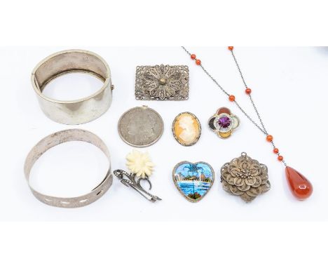 Mixed items including antique and vintage silver jewellery including two white metal bangles, a carnelian long pendant chain 