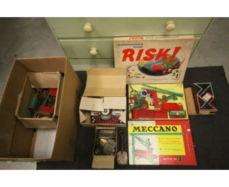 Collection of mid Century toys to include Meccano, boxed Mettoy Eleqant Typewriter, Risk etc 