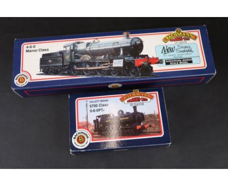 Two boxed Bachmann OO gauge engines to include 31305 7805 Broome Manor GWR and 31901A 57XX 8700 GWR Shirtbutton