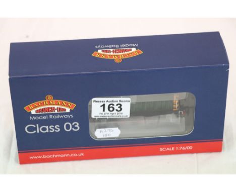 Boxed Bachmann OO gauge 6 DCC 31361 Class 03 Diesel Shunter D2388 BR Green late crest