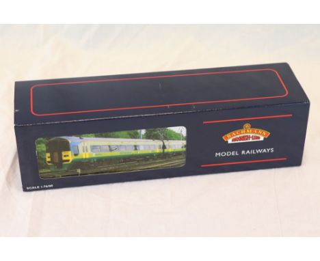 Boxed Bachmann OO gauge 31516 158 2 Car DMU Central Trains set