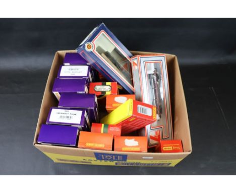 16 Boxed OO gauge items of rolling stock to include Hornby x 7, Bachmann x 1, Dapol x 6, Triang x 1 ad Lima x 1
