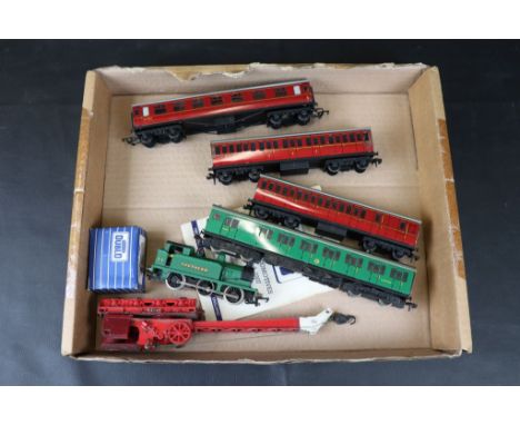 Group of Hornby Dublo to include BR S65326 power car in green, crane, Southern 34 engine and rolling stock (7)