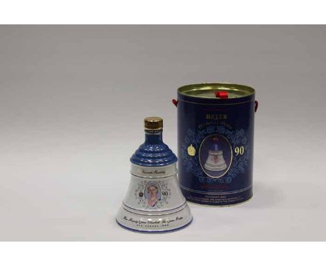 BELL'S QUEEN MOTHER 90TH BIRTHDAY BELL
Blended Scotch Whisky in white and blue wade ceramic decanter. 70cl, 40% volume, in tu