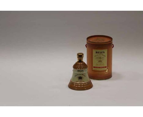 BELL'S EXTRA SPECIAL BELL
Blended Scotch Whisky in coffee and cream Wade ceramic decanter. 18.75cl, 43% volume, in tube. COND