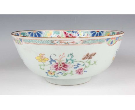 A Chinese famille rose export porcelain punch bowl, Qianlong period, painted with flower sprays, height 11.2cm, diameter 24.9