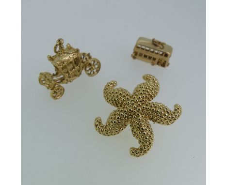 A 14ct yellow gold Brooch, in the form of a starfish with naturalistically textured front, marked on the pin, with roller cat