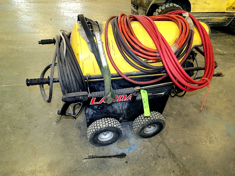 LANDA GOLD SERIES COMMERCIAL STEAM PRESSURE WASHER MD HDT214025D WITH