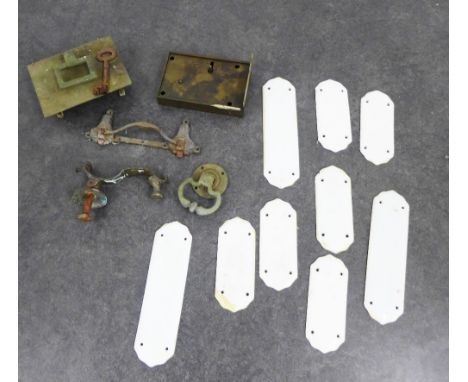 Collection of door fittings to include ceramic finger plates, large brass door lock &amp; key, large brass door handle &amp; 