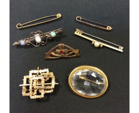 Brooches - a modernist Brutalist multi layer rolled gold brooch, 19th century pale blue oval faceted brooch, possibly topaz, 