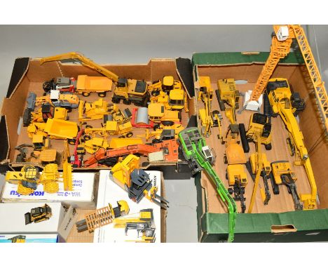 A COLLECTION OF ASSORTED BOXED AND MAINLY UNBOXED HEAVY PLANT AND MACHINERY MODELS, to include boxed items by Conrad, Old Car