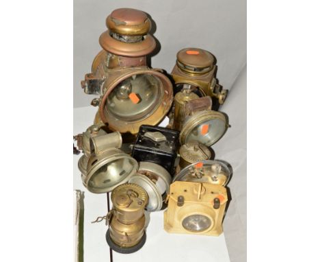 A GROUP OF MOTOR/BICYCLE LAMPS ETC, to include 'Dependence' J &amp; R Oldfield, Birmingham copper car lamp, an Imperial Motor