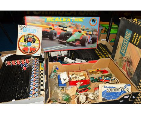 A COLLECTION OF BOXED AND UNBOXED SCALEXTRIC ITEMS, to include boxed set No.1 (missing cars), boxed 1990's Formula One set, N