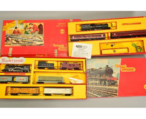 A BOXED TRI-ANG RAILWAYS OO GAUGE ELECTRIC MODEL RAILROAD SET, No.R.S35, to include Transcontinental Class 23 TC Pacific loco