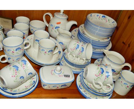 A ROYAL DOULTON EXPRESSIONS 'WINDERMERE' PATTERN DINNER SERVICE, including tea pot, butter dish and cover, oval serving dishe