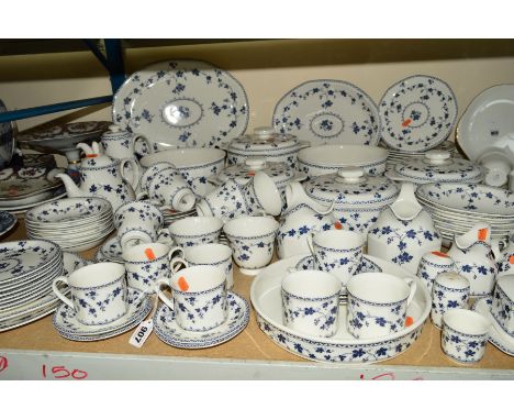 AN EXTENSIVE ROYAL DOULTON 'HARTFORD' L81085 PATTERN DINNER SERVICE, ninety three pieces, including four covered tureens, two