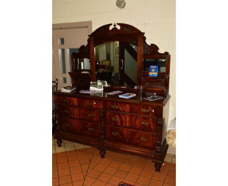 AN EDWARDIAN MAHOGANY MIRROR BACK SIDEBOARD with six drawers, width 179cm x depth 56cm x height 206cm