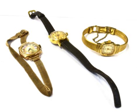 A LADIES VINTAGE 9CT GOLD WRISTWATCH  the hexagonal cased watch fitted with a 9ct gold mesh strap, the octagonal dial with Ar