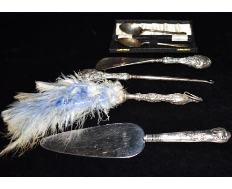 A COLLECTION OF SILVER AND SILVER HANDLED ITEMS  comprising a Victorian silver handled feather duster, two silver handled boo