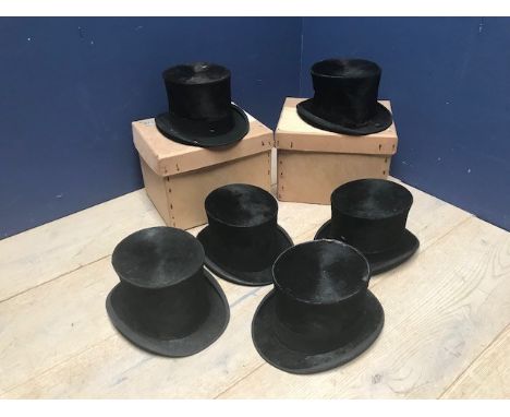 Qty of vintage top hats (6) all small sizes (please remember to check condition of lots before  bidding at auction & absentee
