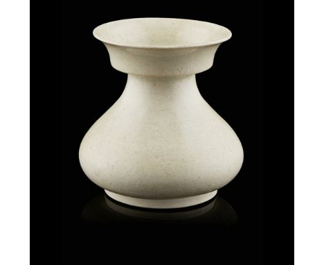 WHITE-GLAZED STONEWARE COMPRESSED PEAR-SHAPED JARTANG DYNASTY the body of compressed pear shape, supported on a slightly spla