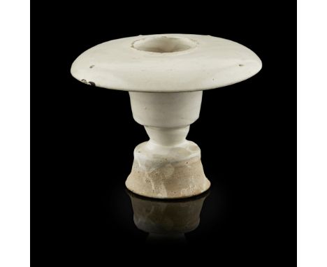 CIZHOU WHITE-GLAZED STONEWARE LAMP STAND, XING LUNORTHERN SONG DYNASTY the vessel potted with a wide circular flange above th