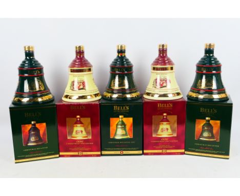 Five 70cl Bells Old Scotch Whisky Christmas Decanters comprising 1992, 1993, 1995 and two 1996, 40% abv and contained in pres