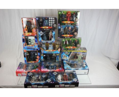 Collection of boxed & carded Doctor Who items, to include, Junk Tardis console playset, 9 various series sets, Dalek collecto