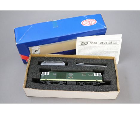 Boxed Heljan OO gauge 3500 Class 35 - D7017 Diesel engine, chip fitted, with instructions