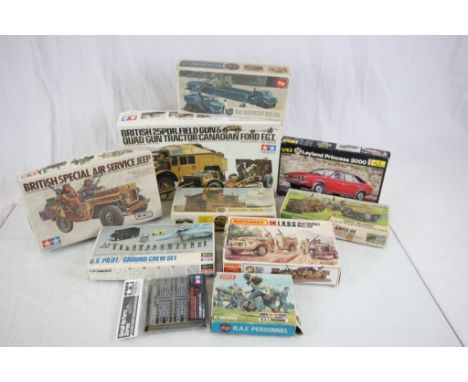 Collection of 10 boxed plastic model Jeep, car and building kits of various makes, to include RAF Recovery set, US Pilot grou