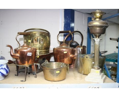 VARIOUS COPPER AND BRASS, to include brass oil lamp with glass funnel, two copper kettles, two brass trivets, two brass jam p