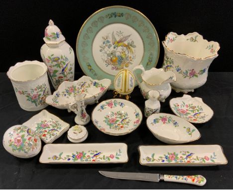 Aynsley Pembroke pattern inc hexagonal temple jar and cover, bowls, trinket tray, hat pin dishes, planter etc, fruit basket p