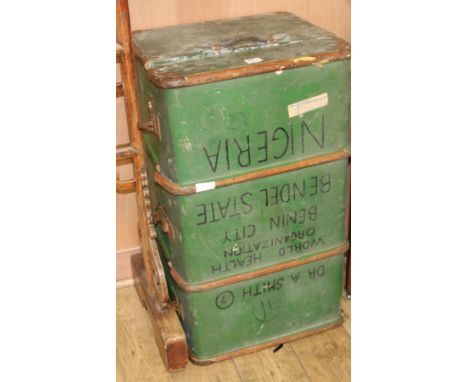 A steamer trunk, W.93cm