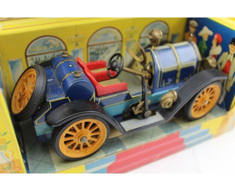 A SCHUCO "OLD TIMER" MERCER TYP 35J/1913 TIN-PLATE CLOCKWORK TOY CAR, 18cm long, in original box 