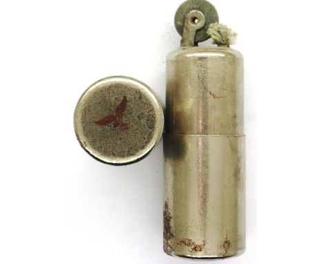 WWII German Luftwaffe marked petrol lighter. P&amp;P Group 1 (£14+VAT for the first lot and £1+VAT for subsequent lots) 