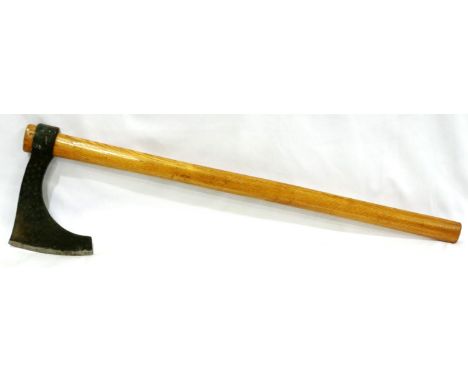 Steel forged bearded axe, L: 77 cm. P&amp;P Group 3 (£25+VAT for the first lot and £5+VAT for subsequent lots) 