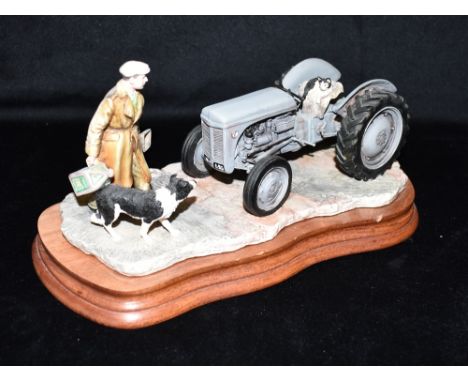 A BORDER FINE ARTS TRACTOR GROUP  JH91 'An Early Start'