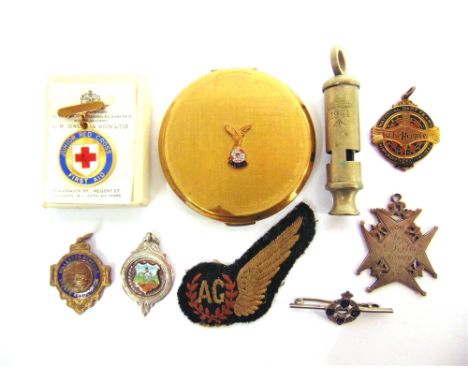 ASSORTED COLLECTABLES  comprising an R.A.F. Air Gunner flying badge; a Stratton R.A.F.A. compact; a Second World War service 