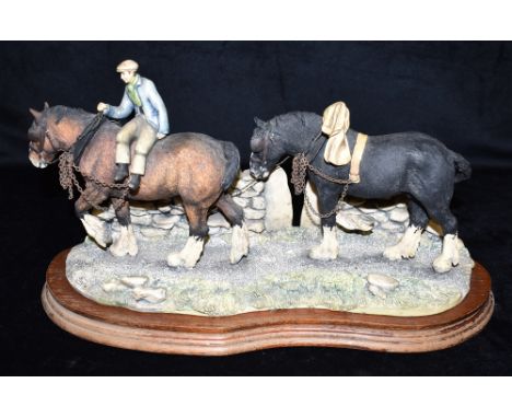 A BORDER FINE ARTS GROUP,  model JH9A 'Coming Home', dated 1985 Condition Report : good condition, unboxed Condition reports 
