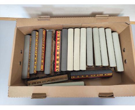 Box containing a large collection of 00 gauge rolling stock comprising of examples by Hornby, Triang and Lima to include seve