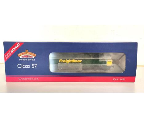 Bachmann Branchline. Class 57/0 57003 'Freightliner Evolution' in Freightliner Livery (DCC Sound Fitted).&nbsp;32-750DS&nbsp;