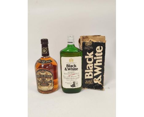 Black &amp; White special blend of Buchanan's choice old Scotch whisky, Duty free square bottle, Distilled in Glasgow &amp; L