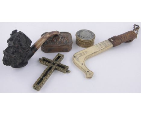 A group of various items,including copper snuff box, an engraved glass panelled armorial pillbox, head design pipe, etc., (5)
