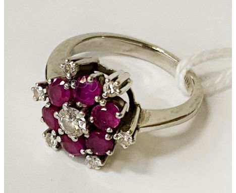 18CT GOLD RUBY &amp; DIAMOND CLUSTER RING - SIZE I/J - 5.8 GRAMS APPROX