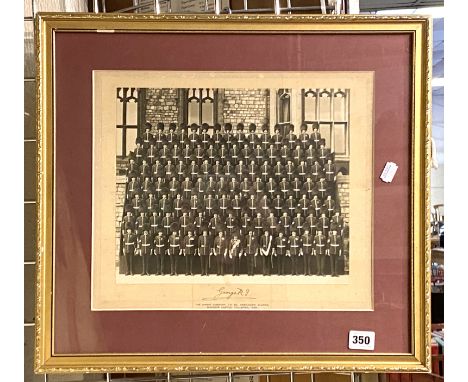 GEORGE V SIGNED GEORGE R I 17TH APRIL 1926 PHOTOGRAPH OF THE KINGS COMPANY GRENADIER GUARDS
