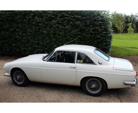 1967/8 Reliant Scimitar SE4B, Essex engine V6. Original condition fully operational. MOT, 4 speed manual transmission with ov