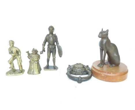 Bronzed cat together with 3 brass figures &amp; brass door knocker