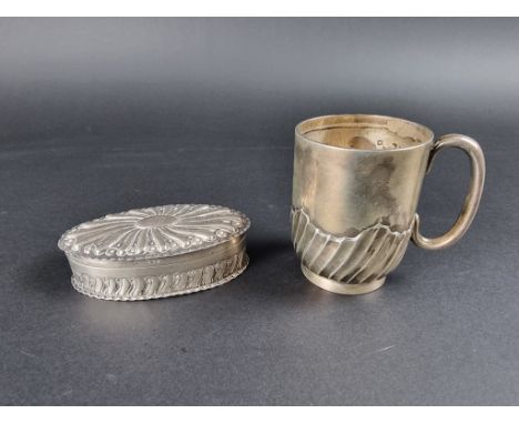 A small Victorian silver mug,&nbsp;by&nbsp;William Hutton &amp; Sons Ltd, London 1898, 8cm, 138g; together with a silver lidd