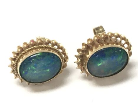 9ct gold Opal stud earrings , 1.9g. Postage category A