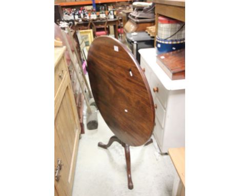 Georgian Mahogany Circular Tilt Top Table on Tripod Base
